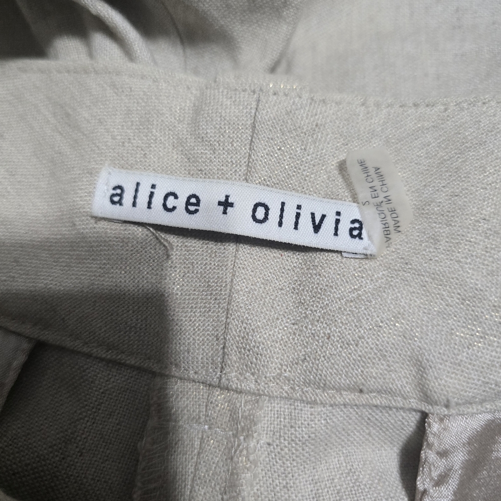 Alice + Olivia Linen Blend Low Rise Cuffed Chino Micro Shorts, Size 2, EUC! - Picture 11 of 13